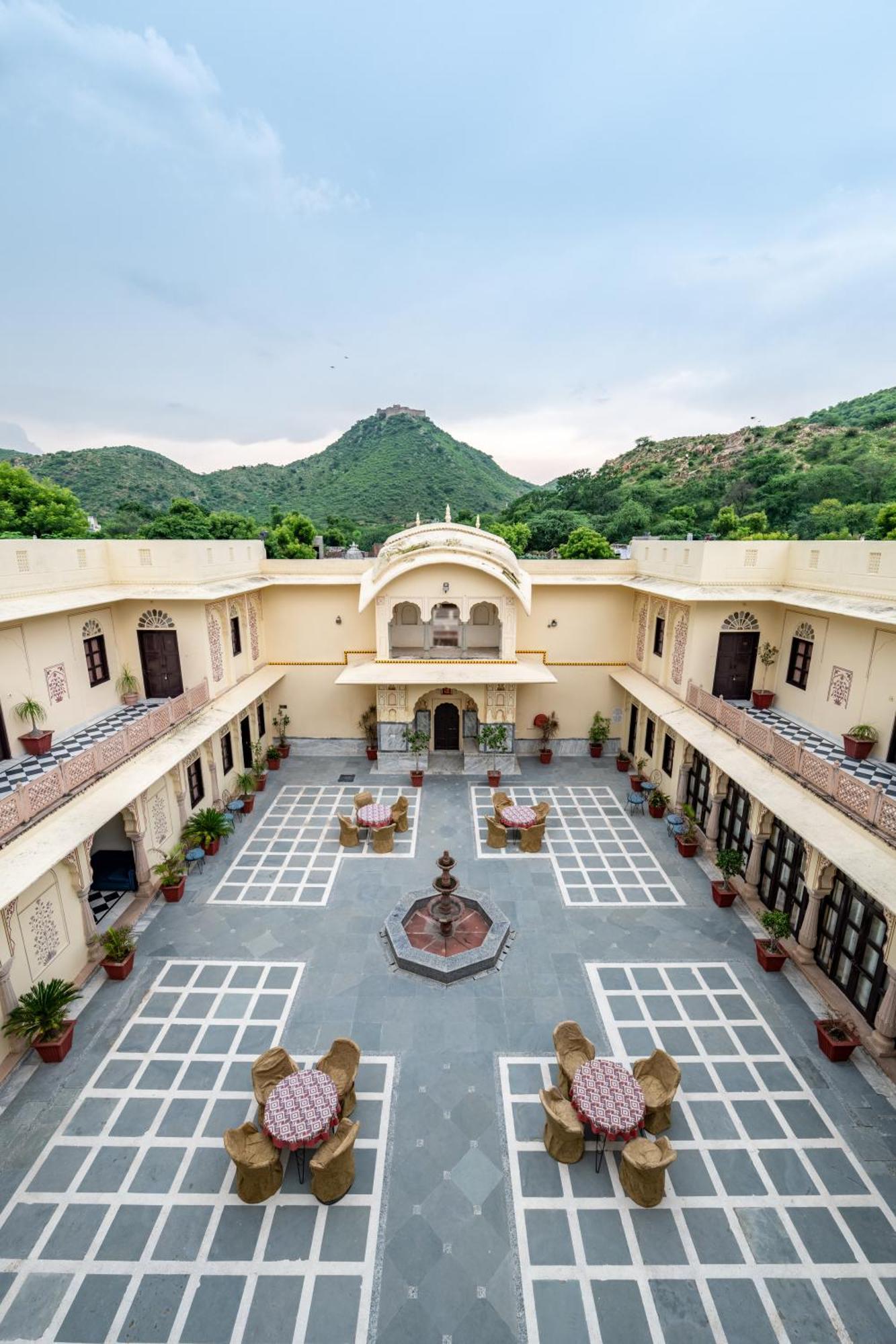 Dhulagarh Heritage Palace Hotel Near Jaipur Bānskhoh Exterior foto