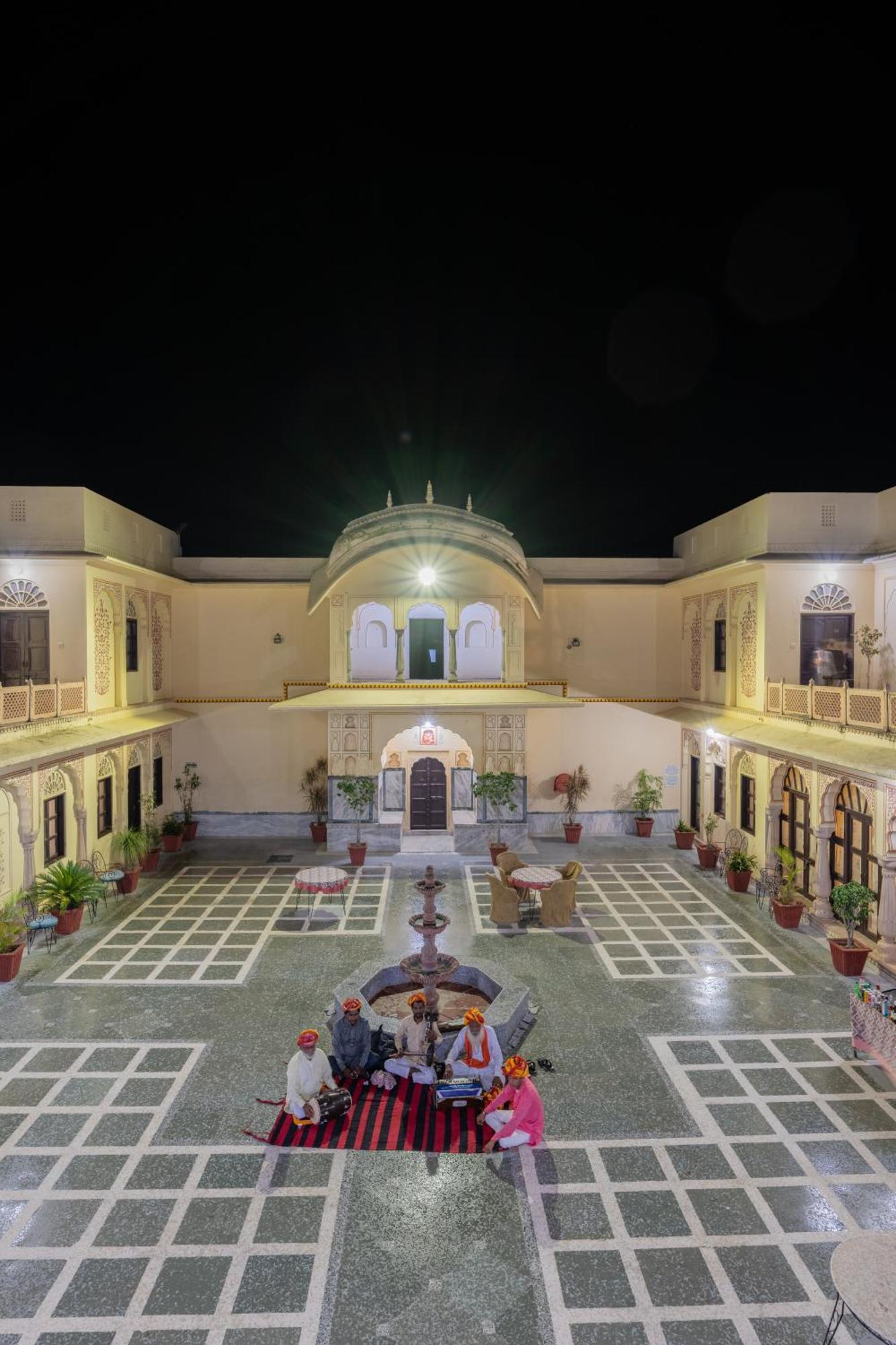 Dhulagarh Heritage Palace Hotel Near Jaipur Bānskhoh Exterior foto