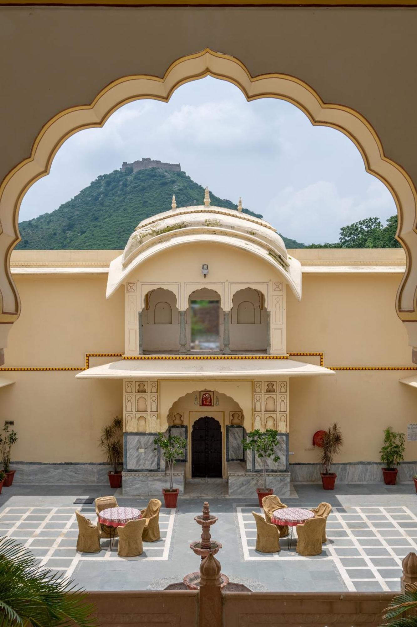 Dhulagarh Heritage Palace Hotel Near Jaipur Bānskhoh Exterior foto